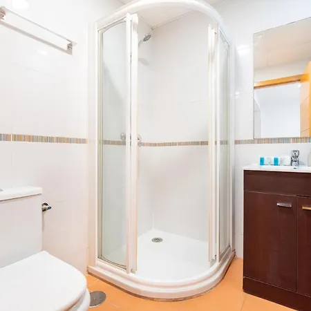 Wintowinrentals Superb New-look Apartment Malaga
